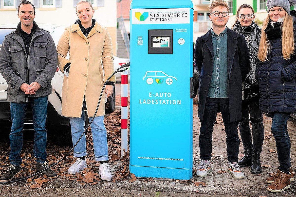 Junges Elektromobilitätsteam der Stadt Stuttgart