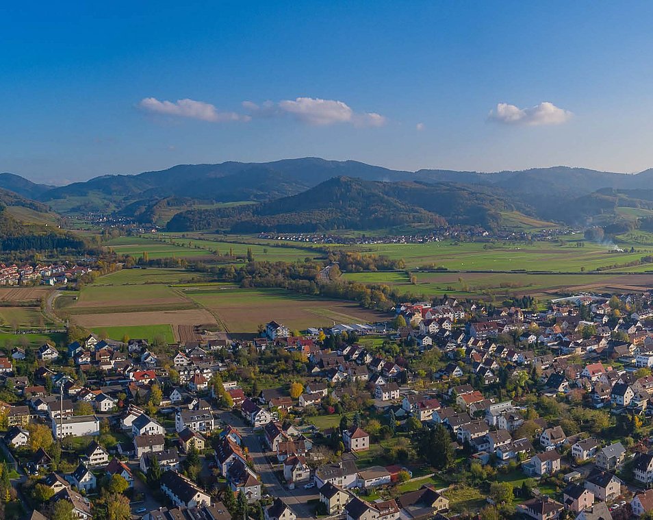 Luftbild der Gemeinde Denzlingen