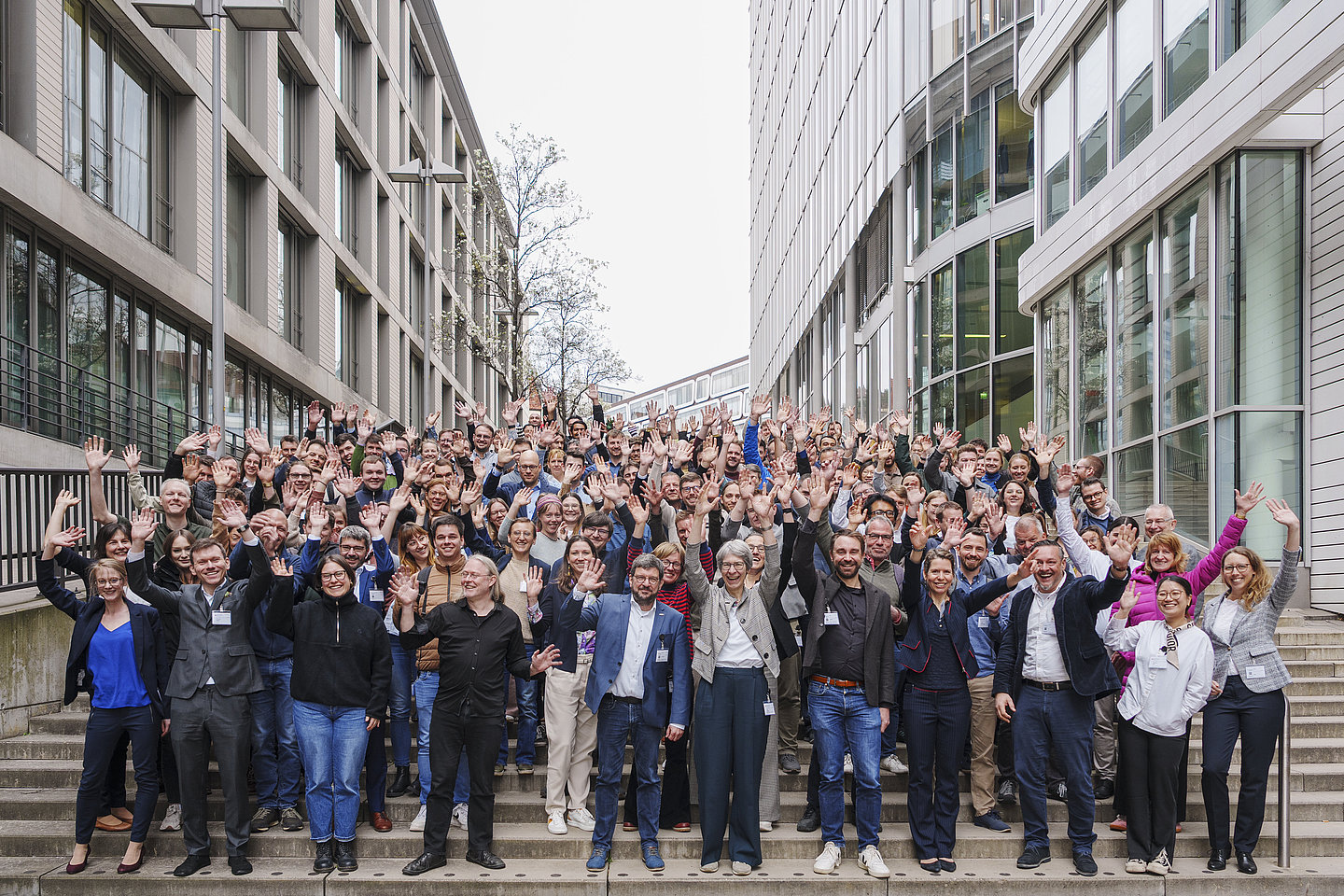 Gruppenfotos des Netzwerks der Fachkräfte für Mobilität und Klimaschutz in Baden-Württemberg
