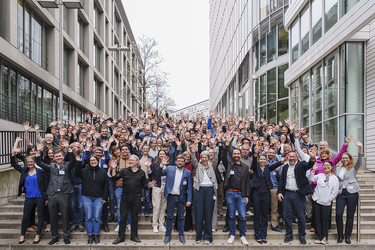 Gruppenfotos des Netzwerks der Fachkräfte für Mobilität und Klimaschutz in Baden-Württemberg