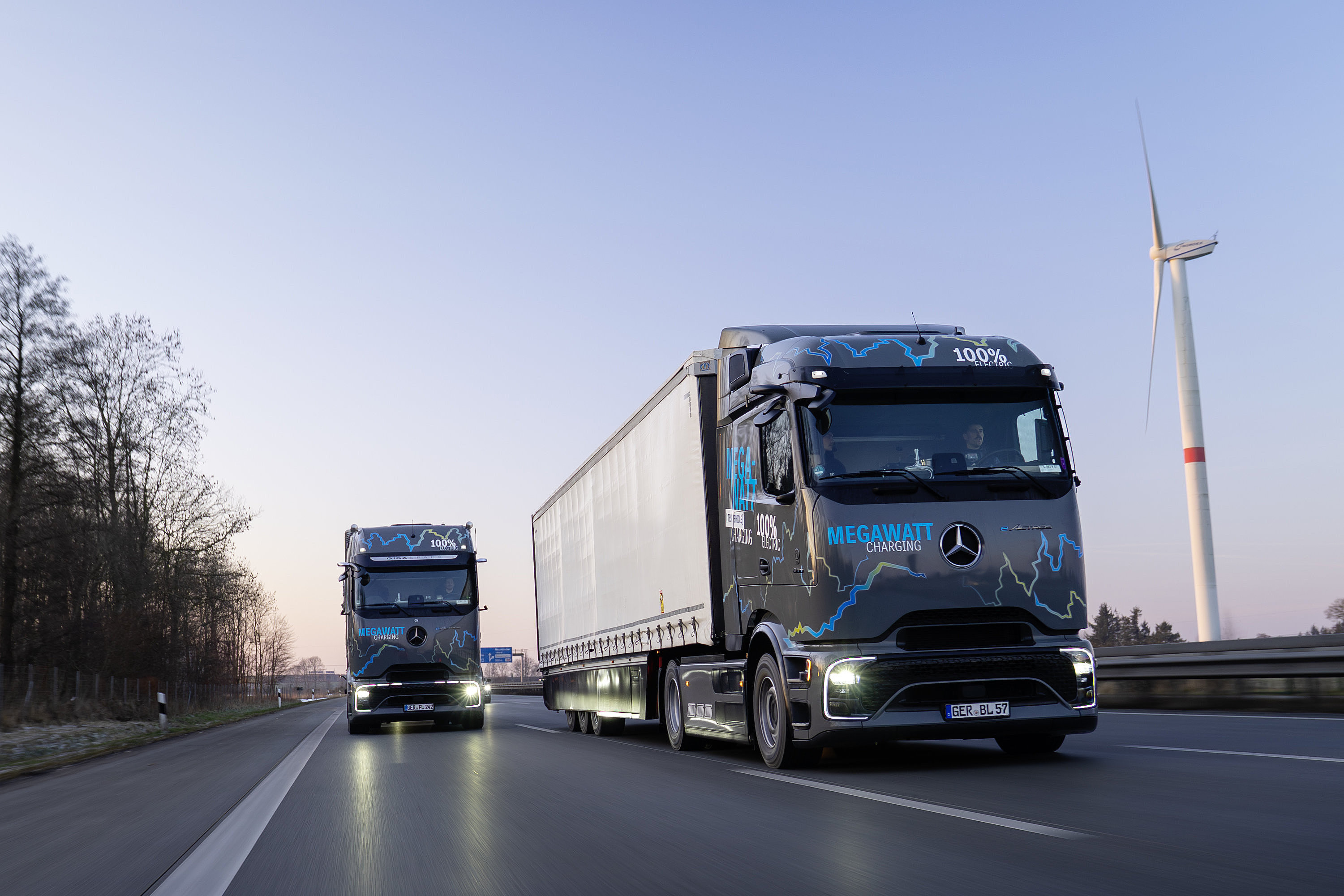 Batterieelektrische LKW auf der Autobahn